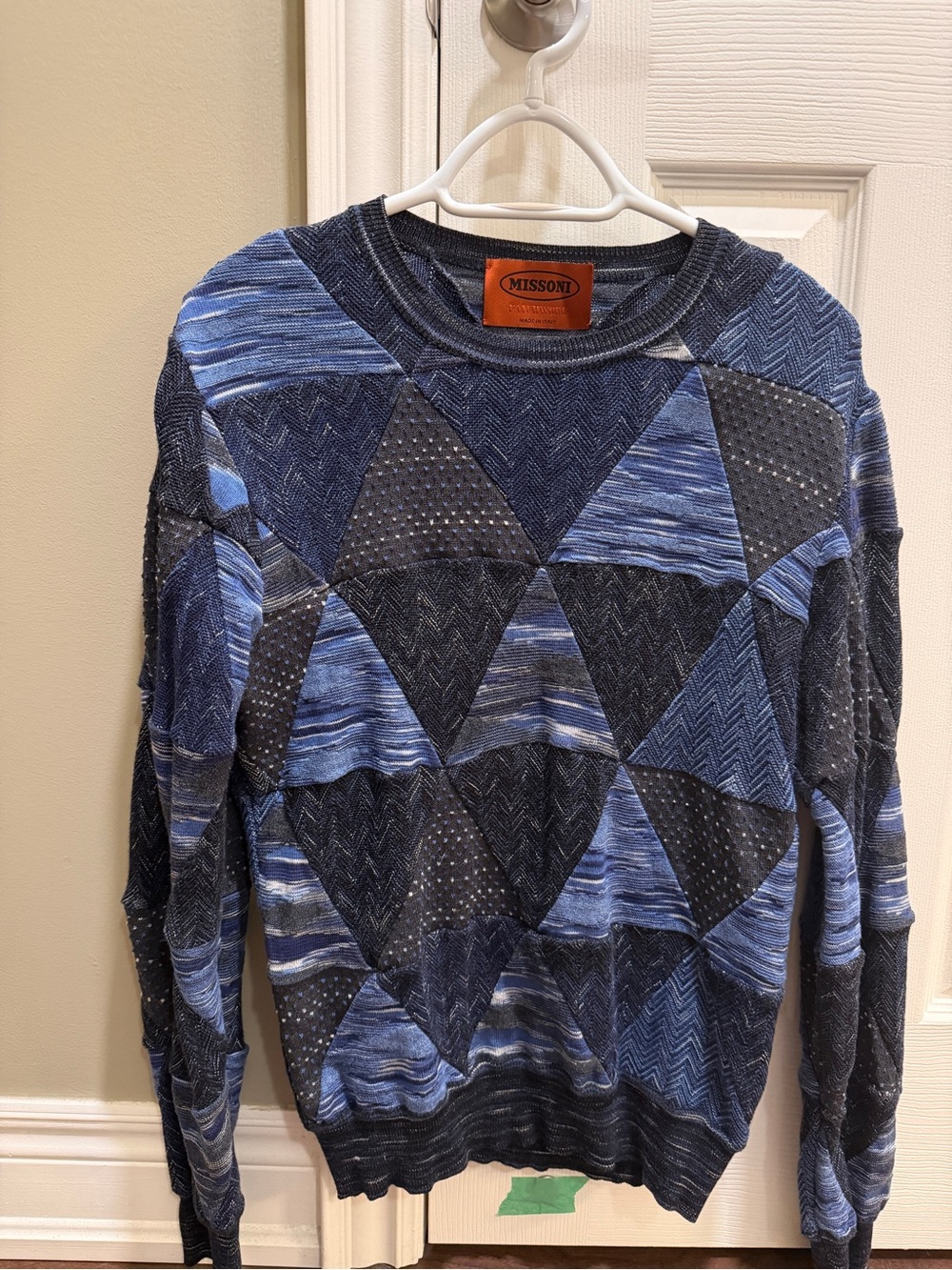 Missoni Men’s Navy and Light Blue Geometric Crewneck Sweater
